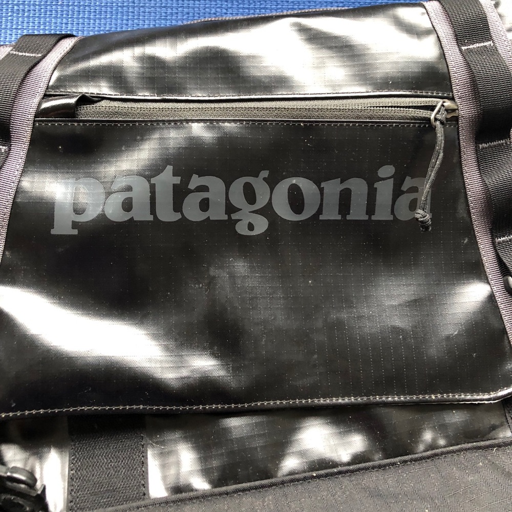 Patagonia Mini Messenger Bag, Black
